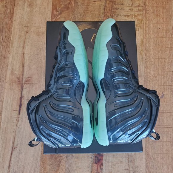 foamposite barely green